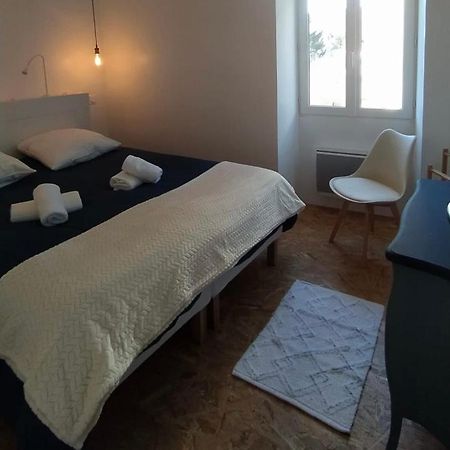 L'Audacieuse, Maison Atypique Aubusson  Ngoại thất bức ảnh